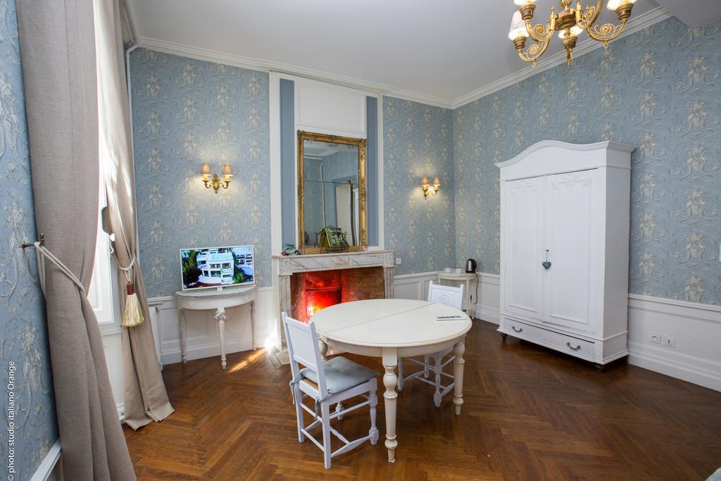 La Petite Saunerie Avignon Bagian luar foto